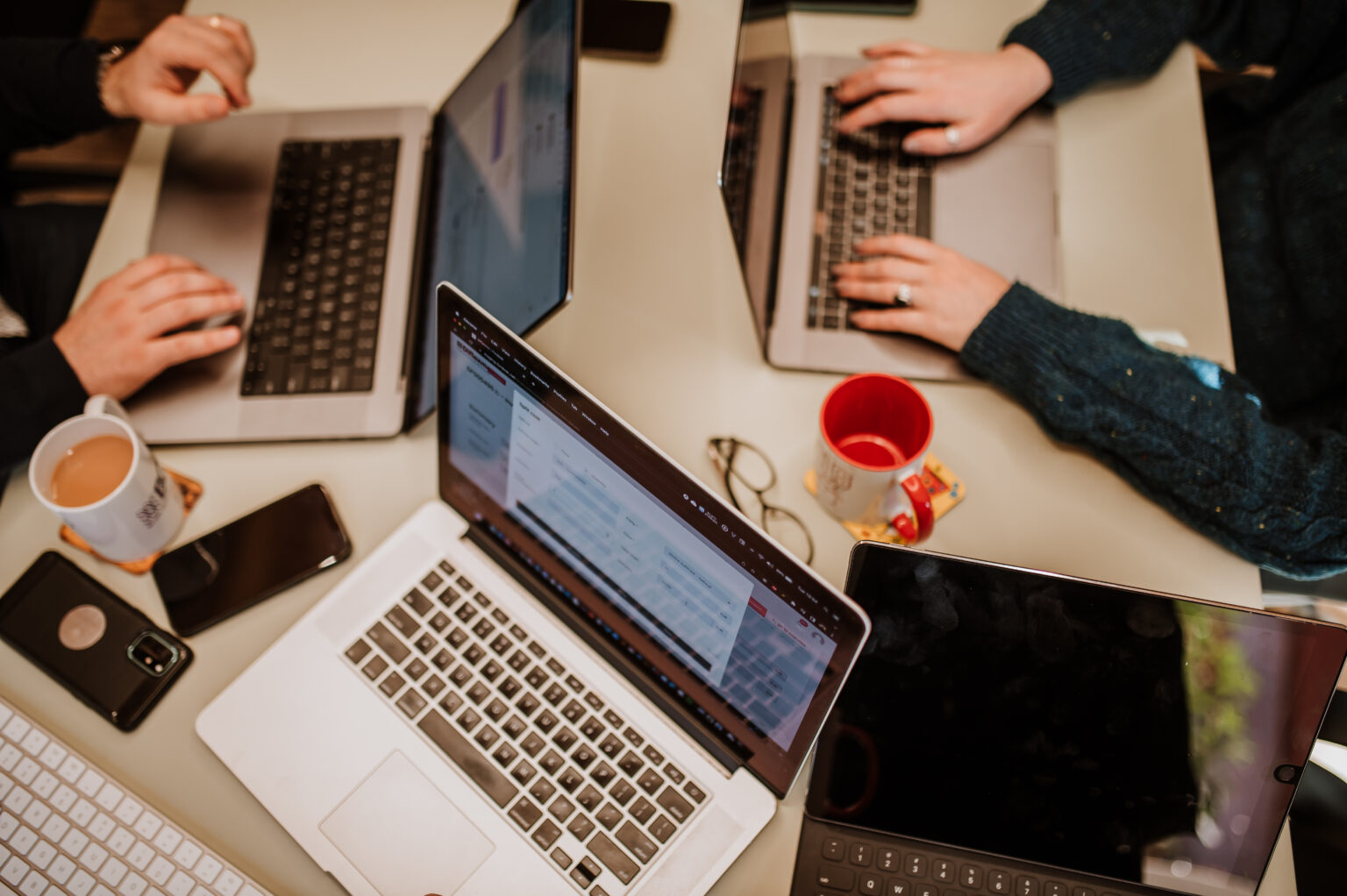 QA-Staffing BetterQA team collaborating